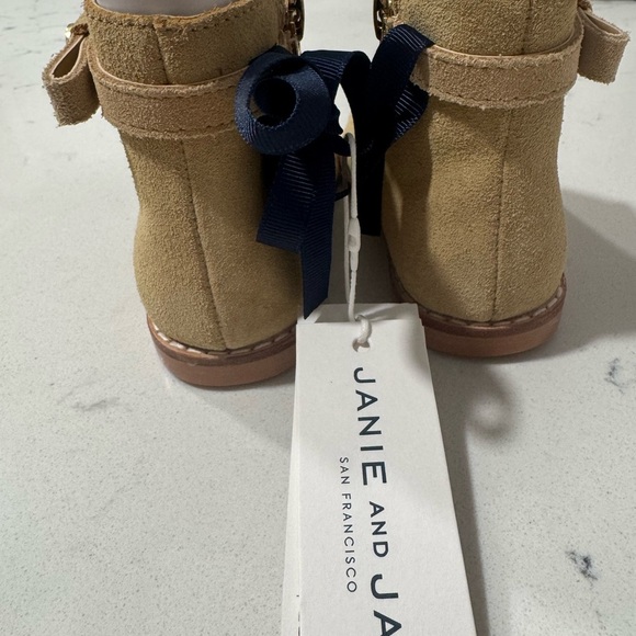 Janie and Jack Tan Suede Boots size 6 - Picture 2 of 4